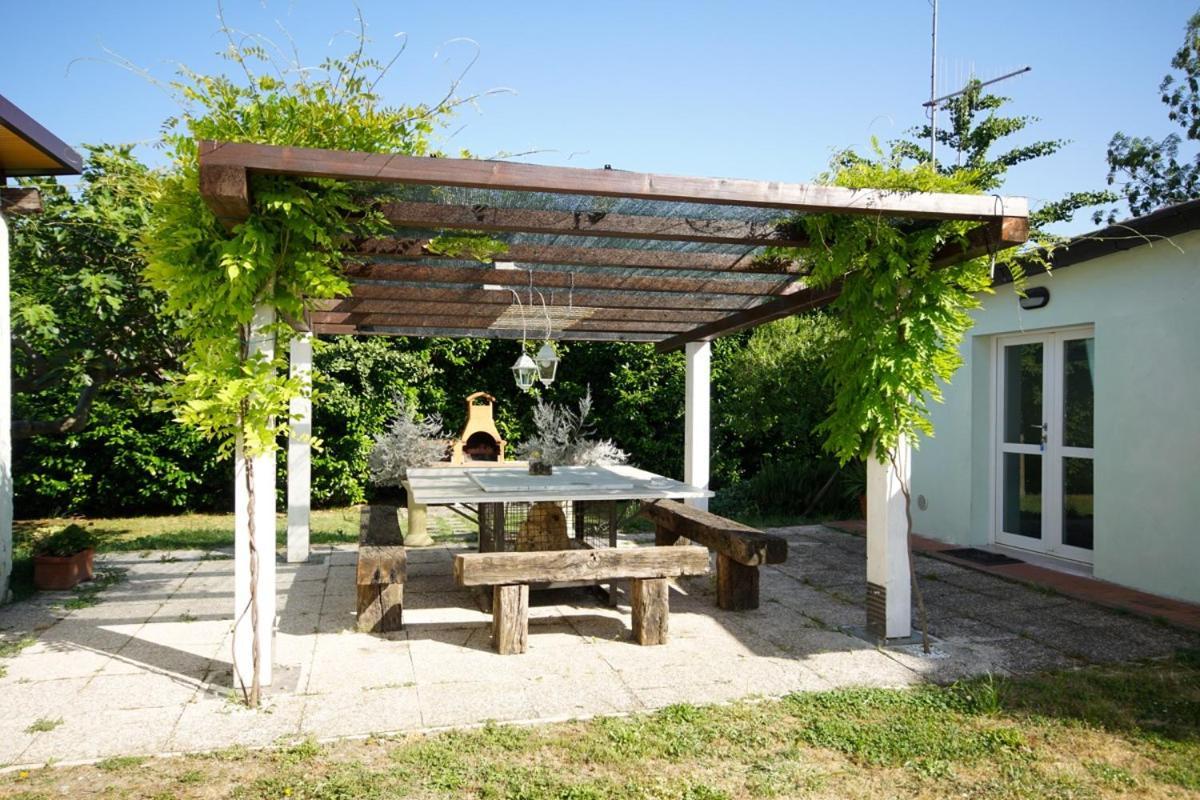 B&B Borgo Del Priolo - Petfriendly Τσεζένα Εξωτερικό φωτογραφία